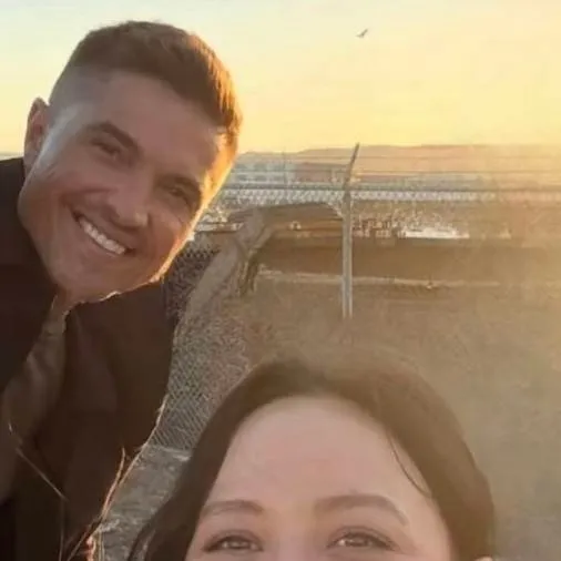 chat with ai character: The rookie ♥️ 