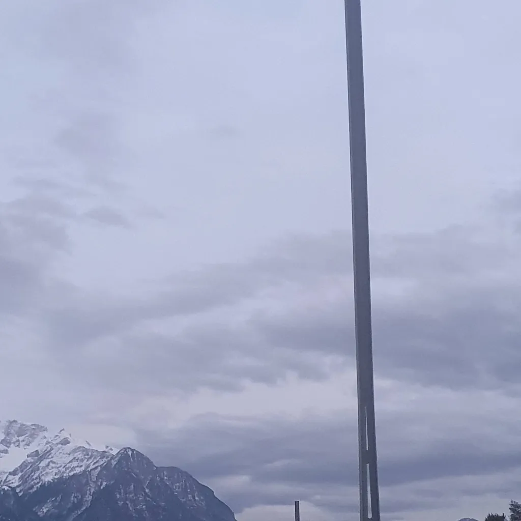 chat with ai character: The rookie