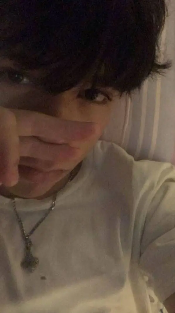 ai character: mikele background