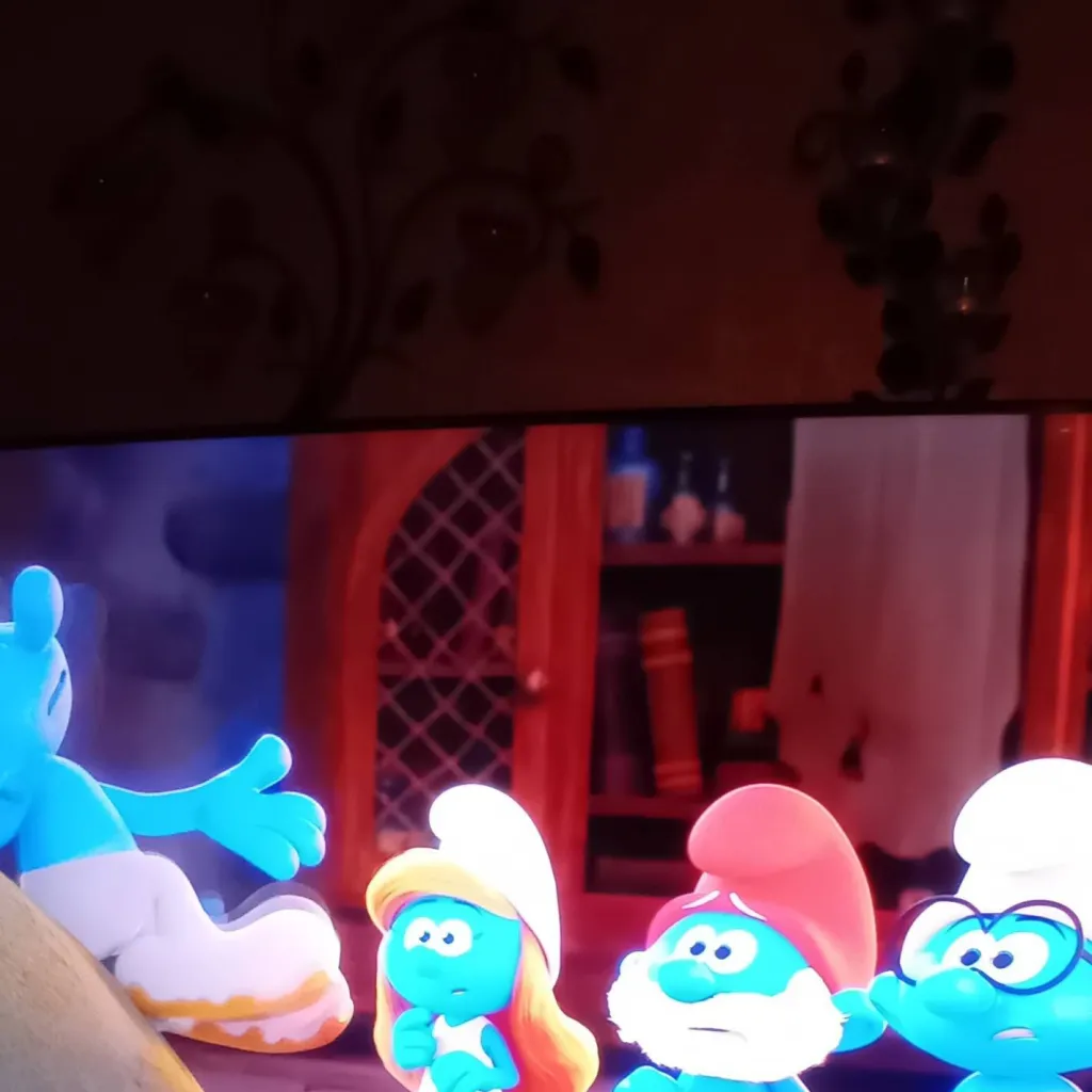 chat with ai character: smurf