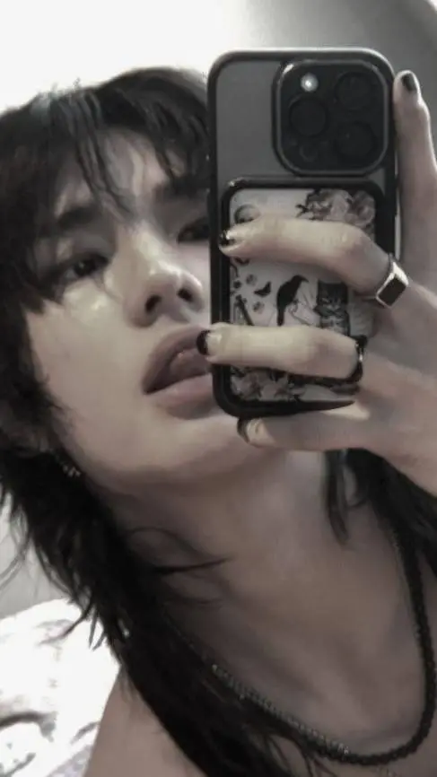 Talkie AI - Chat with Hyunjin