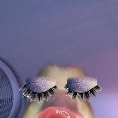 chat with ai character: mama 