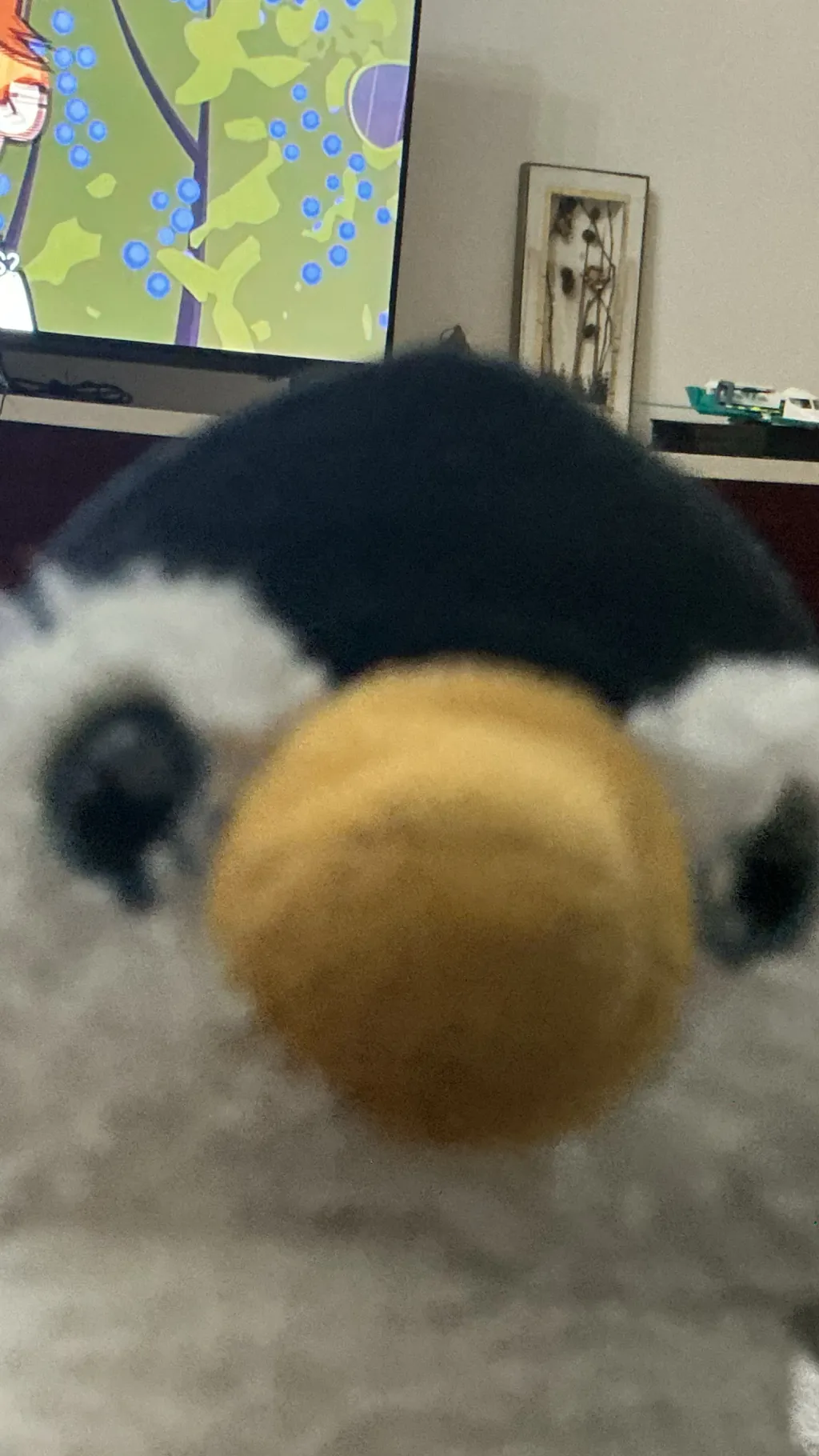 ai character: 🐧penguin  background