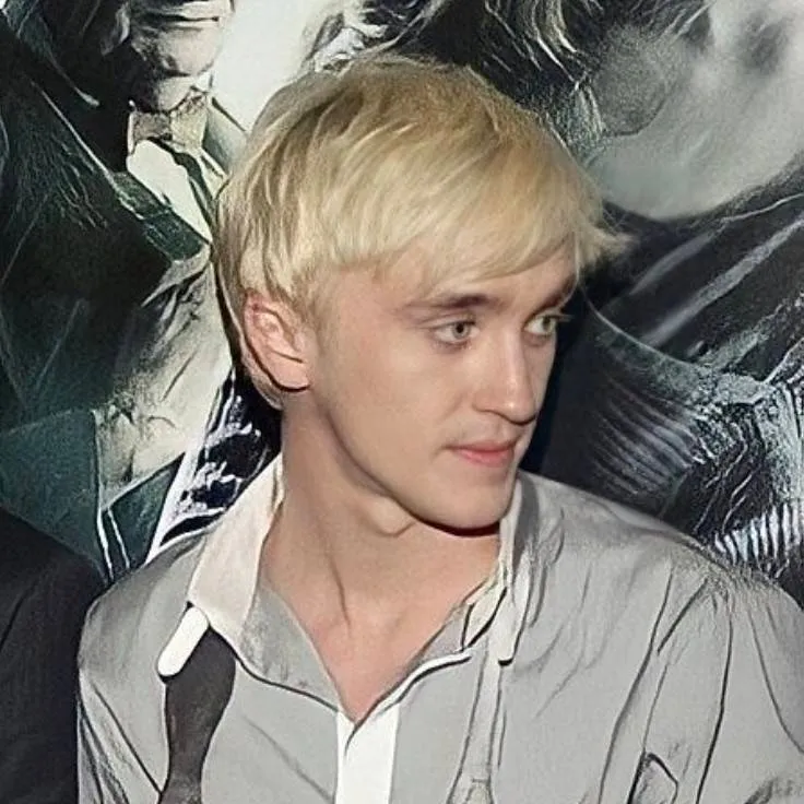 chat with ai character: Draco Malfoy 