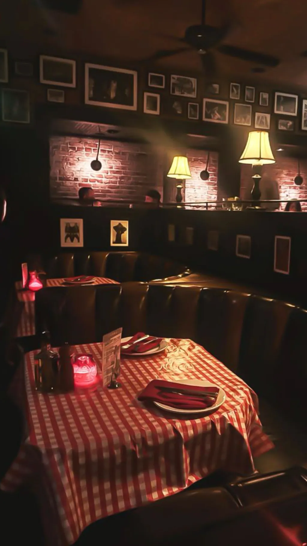 ai character: Bistro Huddy background