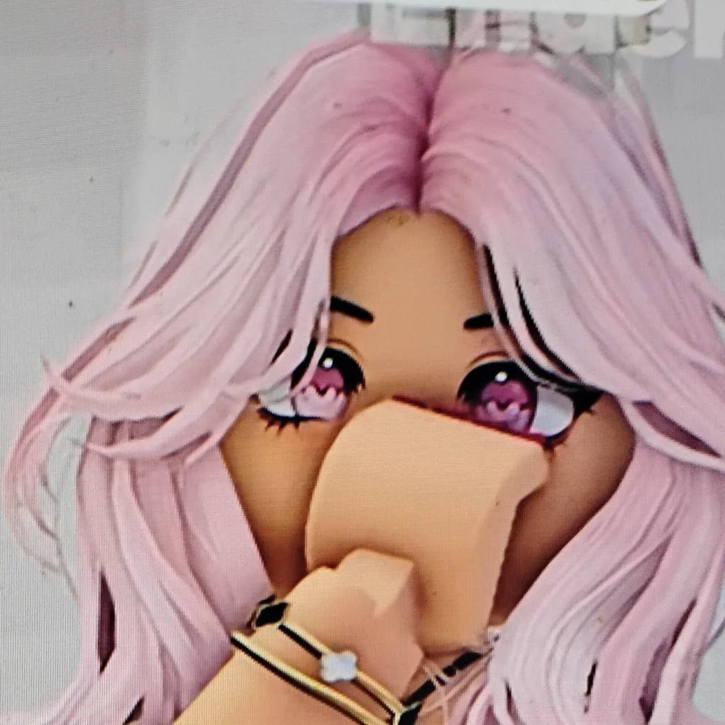 chat with ai character: Denise 