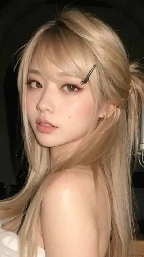 ai character: Collette  background