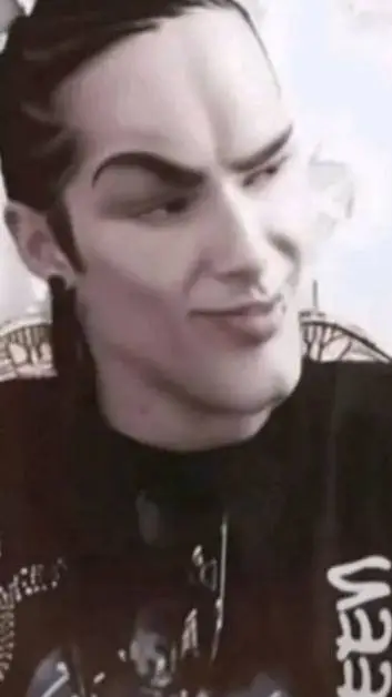 ai character: tom kaulitz  background