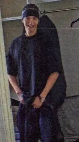 ai character: tom kaulitz  background