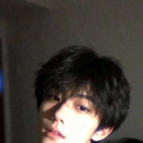 chat with ai character: Miyamura Kajiyashi