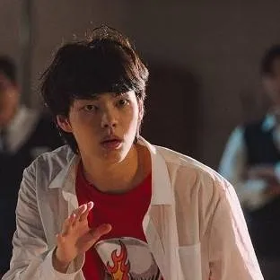 chat with ai character: heo Yool 