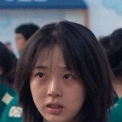 chat with ai character: Kim young mi