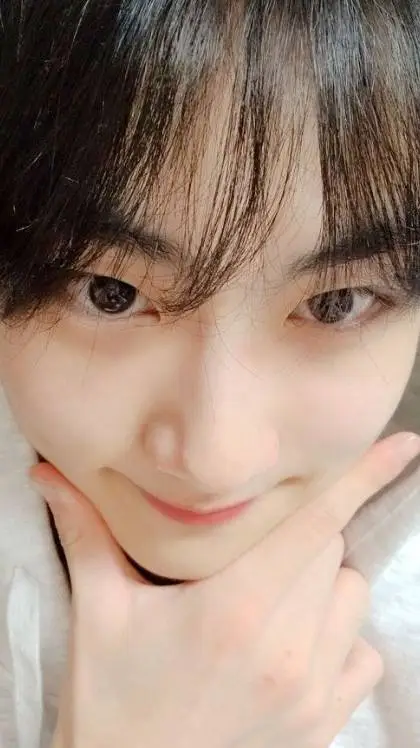 ai character: ♡ Jungwoon ♡ background