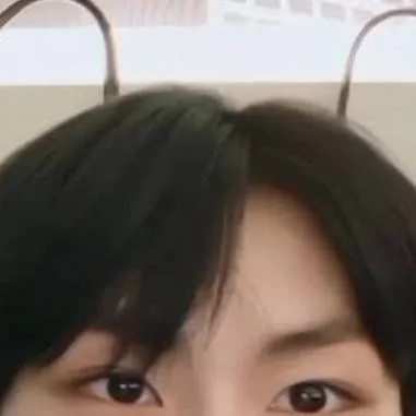 chat with ai character: jungwoon 👉🏻👈🏻🌷💕💗