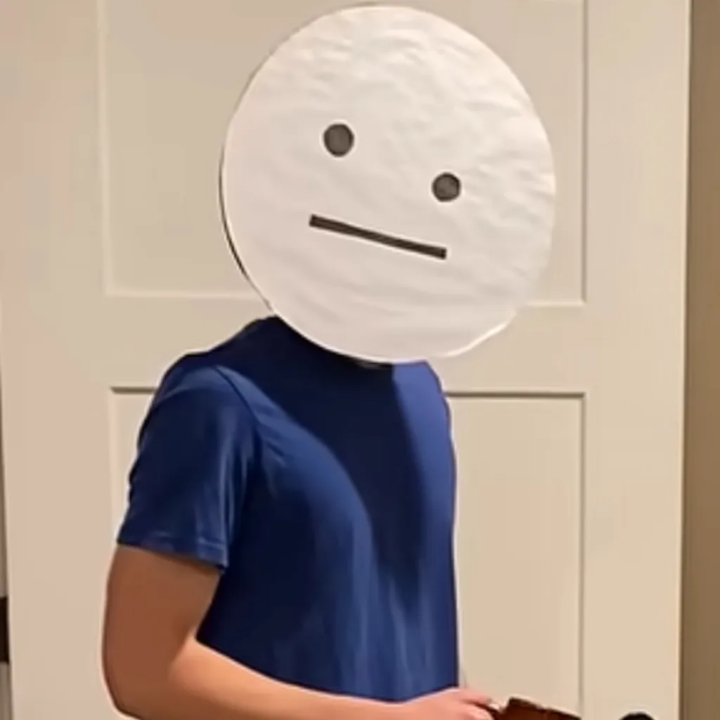 chat with ai character: Jejsdjdndn