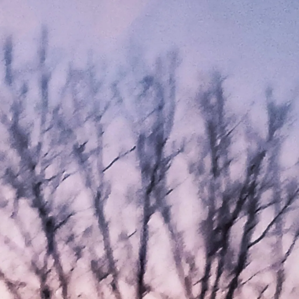 chat with ai character: 👻 Кирилл 👻