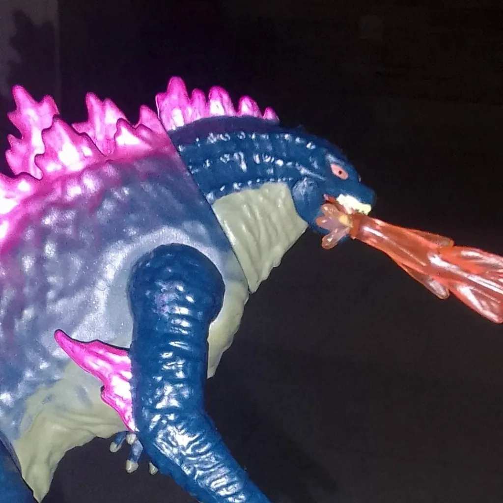 chat with ai character: Godzilla (Evolved)