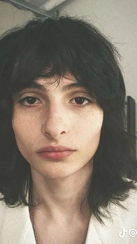 ai character: Finn wolfhard  background