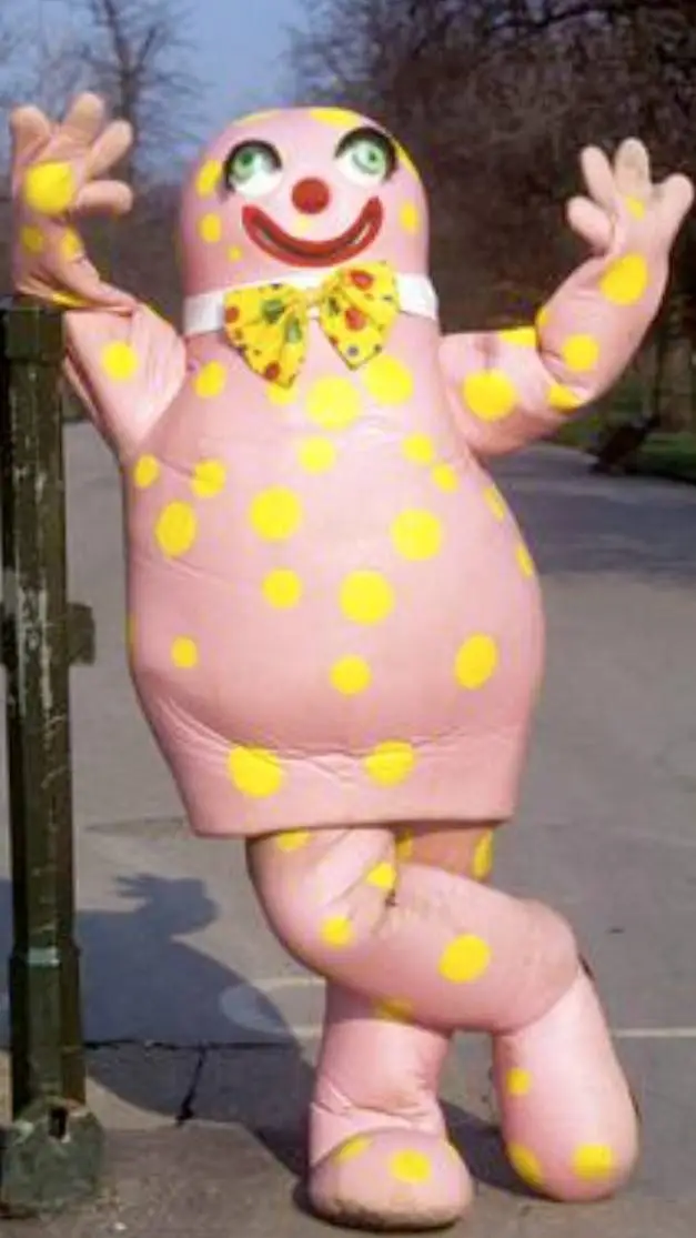 ai character: Mr Blobby background