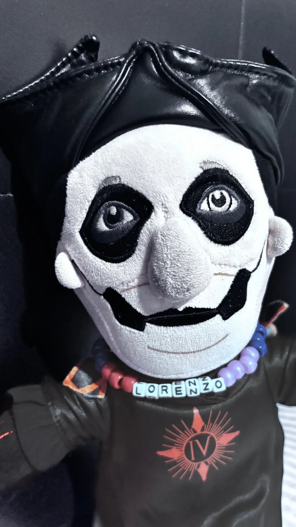 Talkie AI - Chat with Lorenzo Emeritus