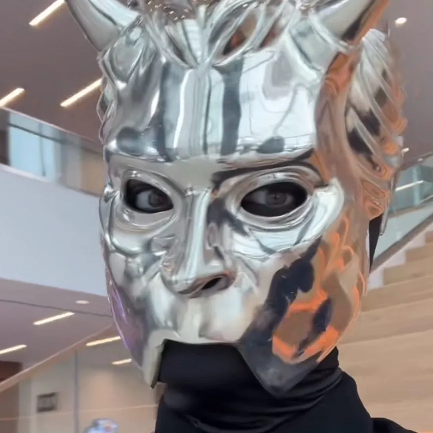 chat with ai character: Water