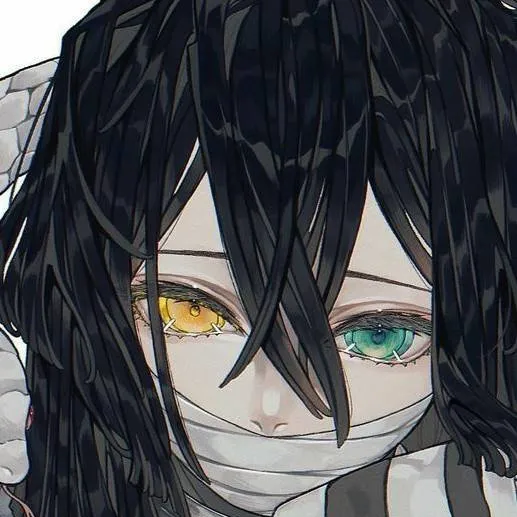 chat with ai character: 🐍iguro-san🐍
