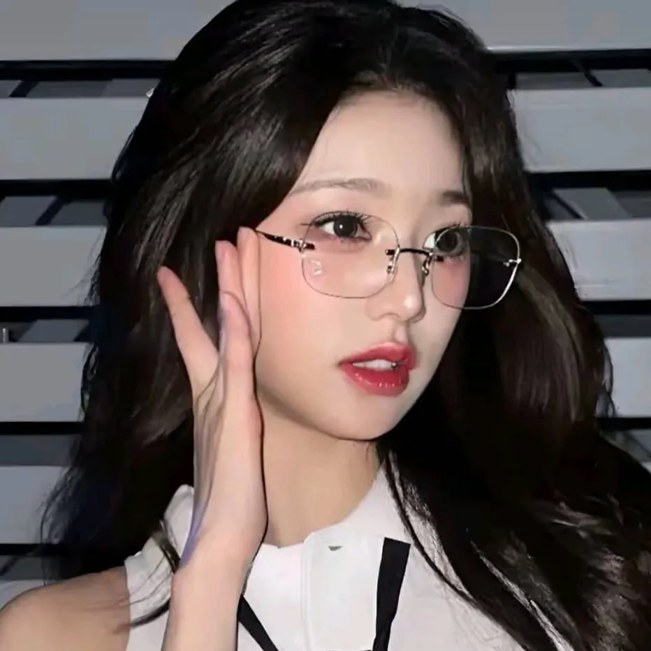 chat with ai character: WONYOUNG🫠