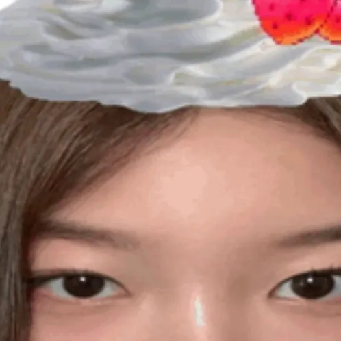 chat with ai character: 🐚~Yoonchip~🐚