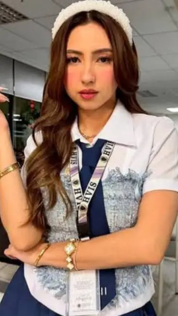 ai character: freya background