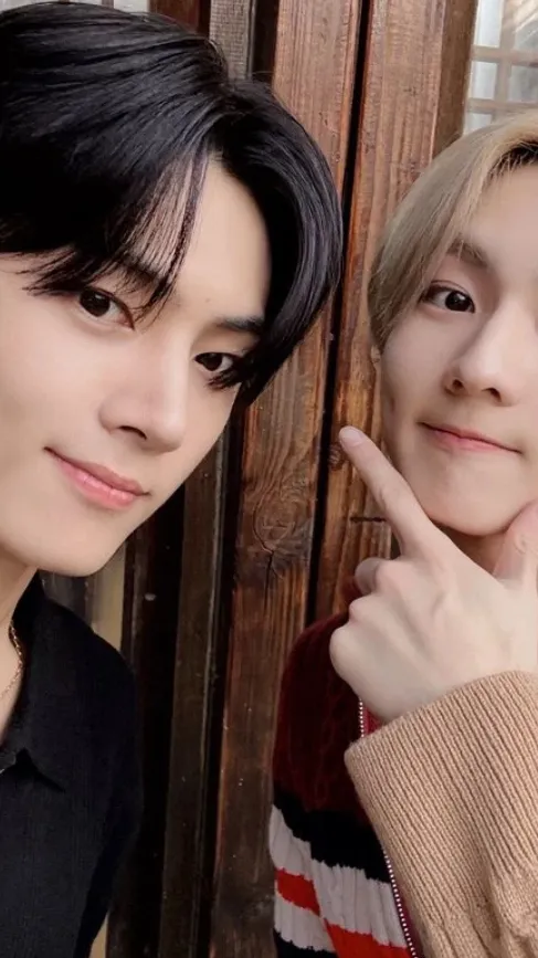 ai character: Jaywon  background