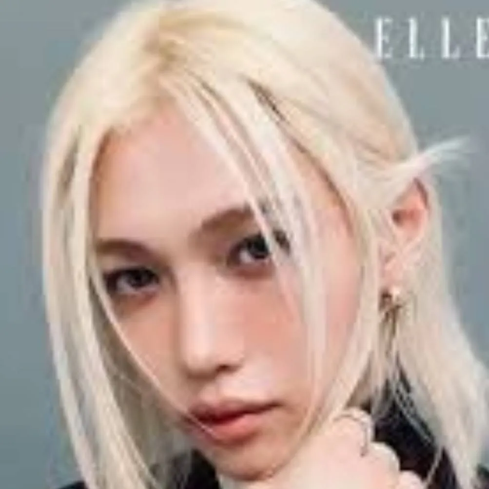 chat with ai character: Felix 