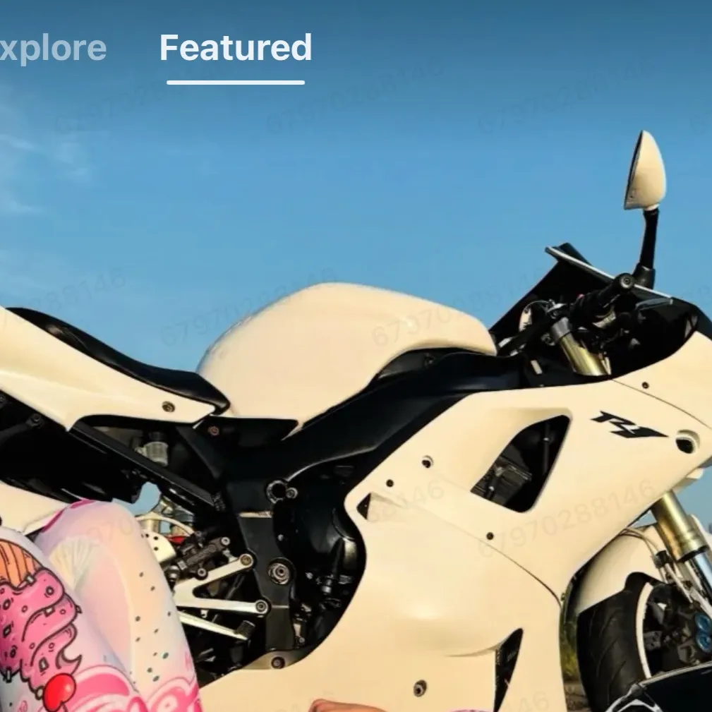 chat with ai character: Aubrey