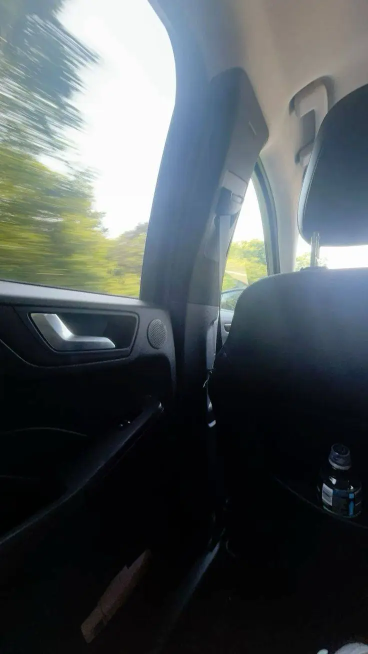 ai character: road trip  background
