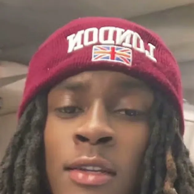 chat with ai character: Jordan