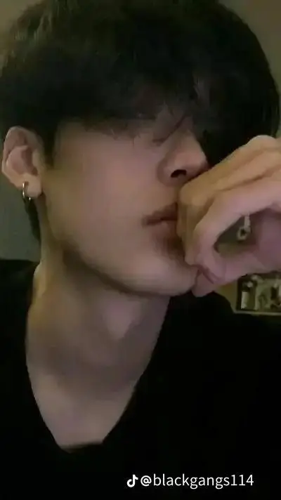 ai character: Liam background