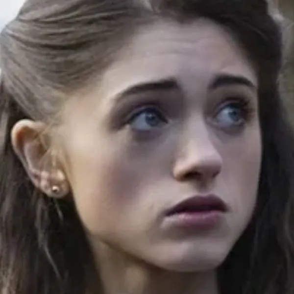 chat with ai character: stranger things 