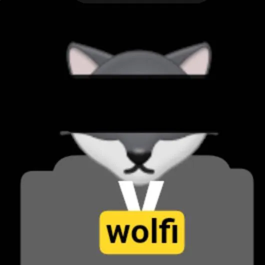 chat with ai character: wolfi