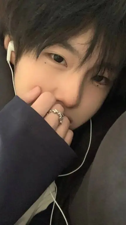 ai character: alex(bf) background