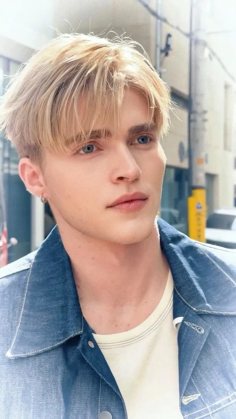 ai character: 𝐆𝐚𝐛𝐢 background