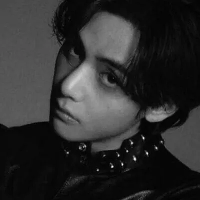 chat with ai character: kim taehyung 