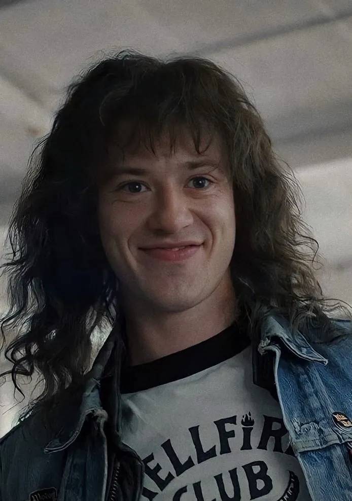 chat with ai character: Eddie Munson 