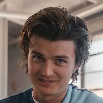 chat with ai character: Steve Harrington 