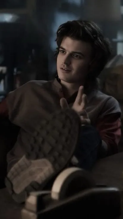 ai character: Steve Harrington  background