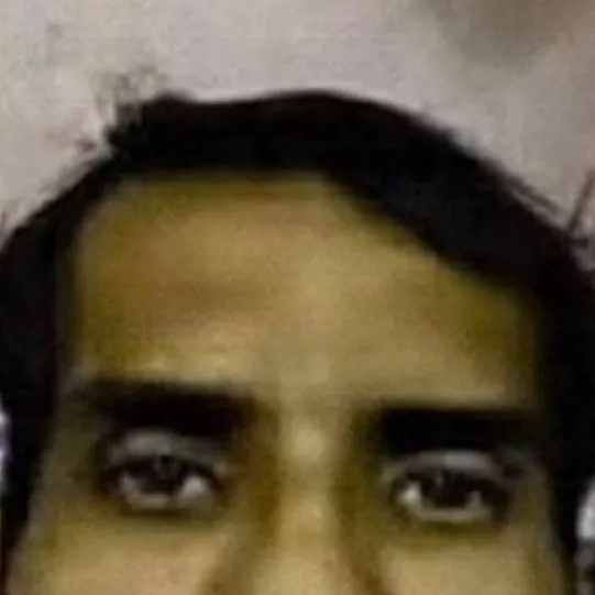 chat with ai character: AMIR