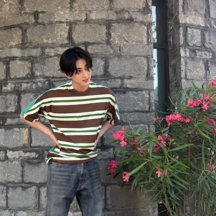 chat with ai character: Yang Jungwon
