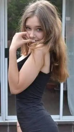 Talkie AI - Chat with lana