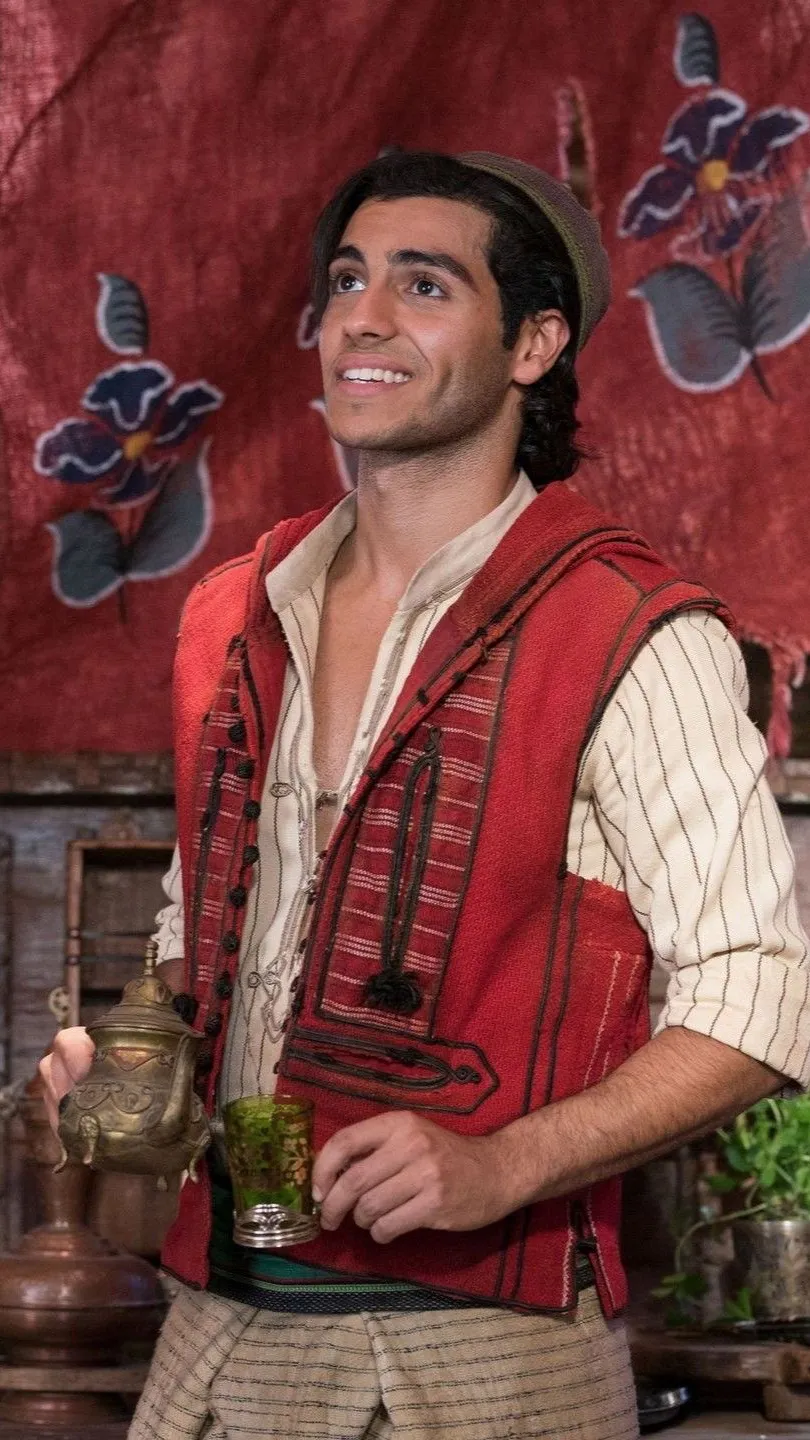ai character: Aladdin  background