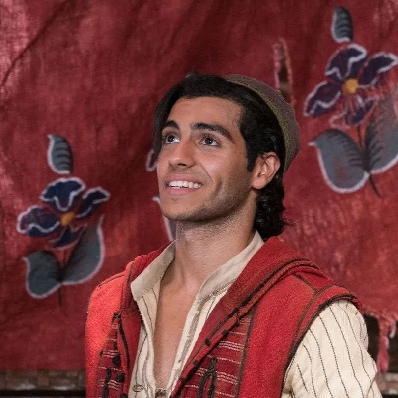chat with ai character: Aladdin 