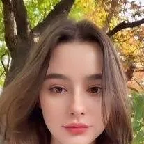 chat with ai character: amy