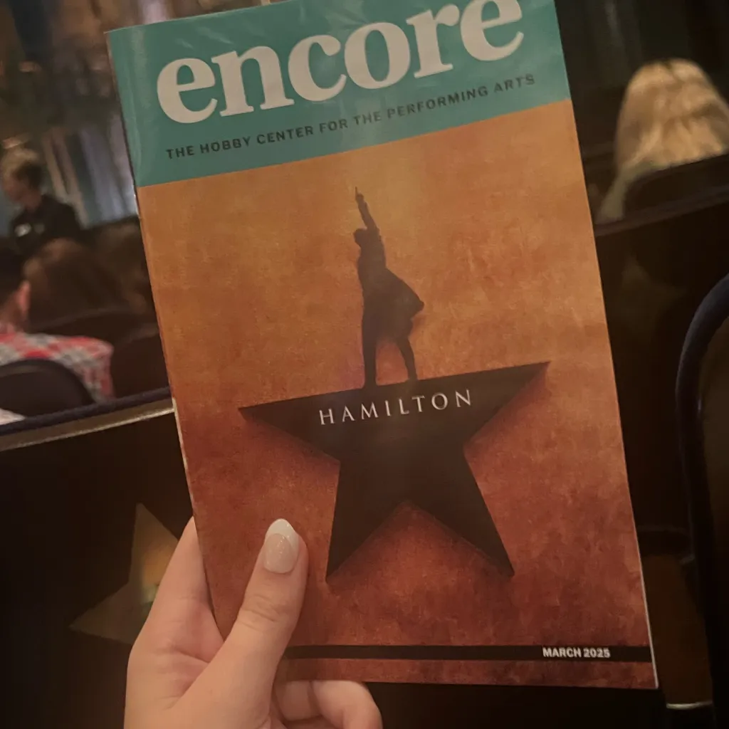 chat with ai character: HAMILTON GC